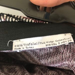 Zara Skirts - Zara Mini Skirt Zara Skirts - Zara Mini Skirt